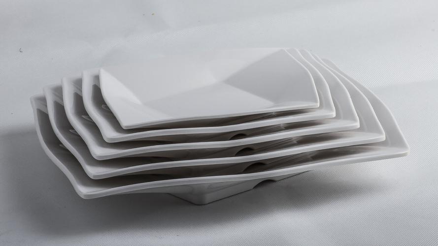 餐具厂家直销可定制牙白九格方浅盘特色小吃盘                 产品